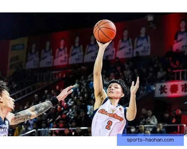 华南虎火力全开狂轰119分创赛季新高 主场大胜吉林展现统治力